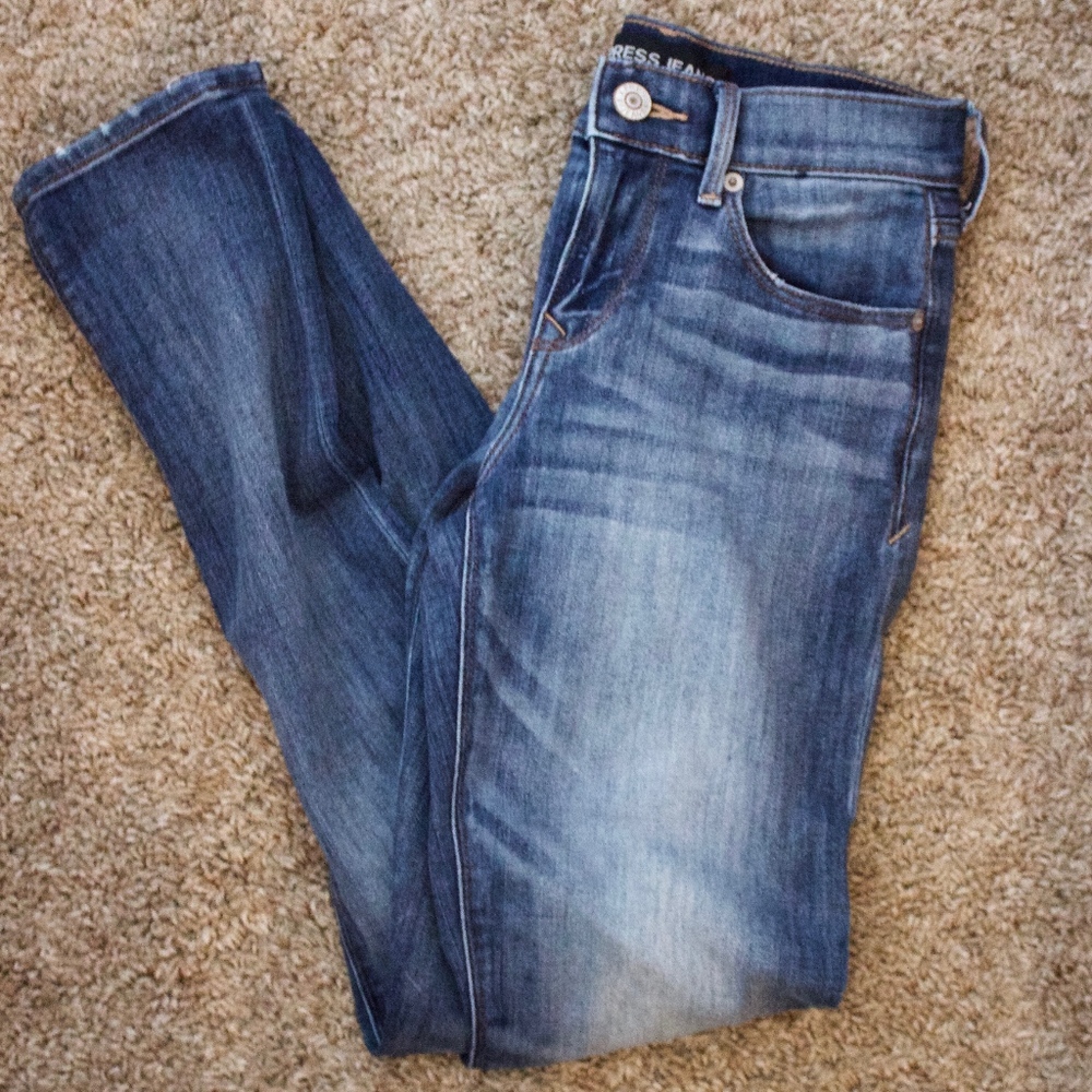 Express Super Skinny Mid Rise Jeans Size 00